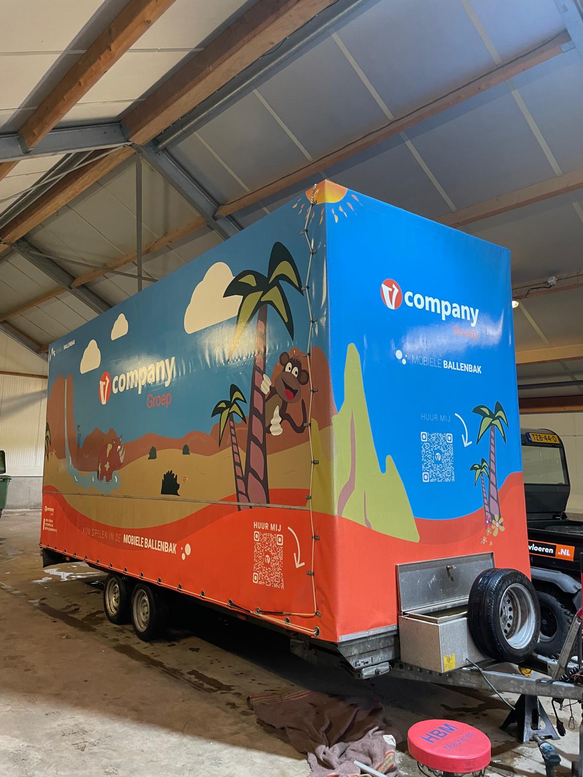 Een nieuw jasje voor de mobiele ballenbak